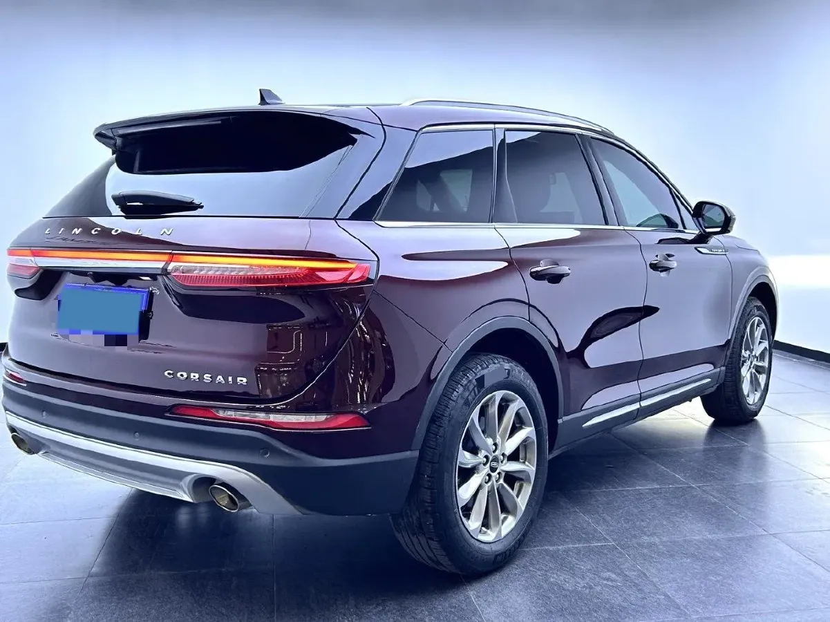 2021 Lincoln Corsair 2.0T 245HP L4 8AT,autocango,china used car exporter,china ev exporter,chinese used car exporter,chinese used ev exporter