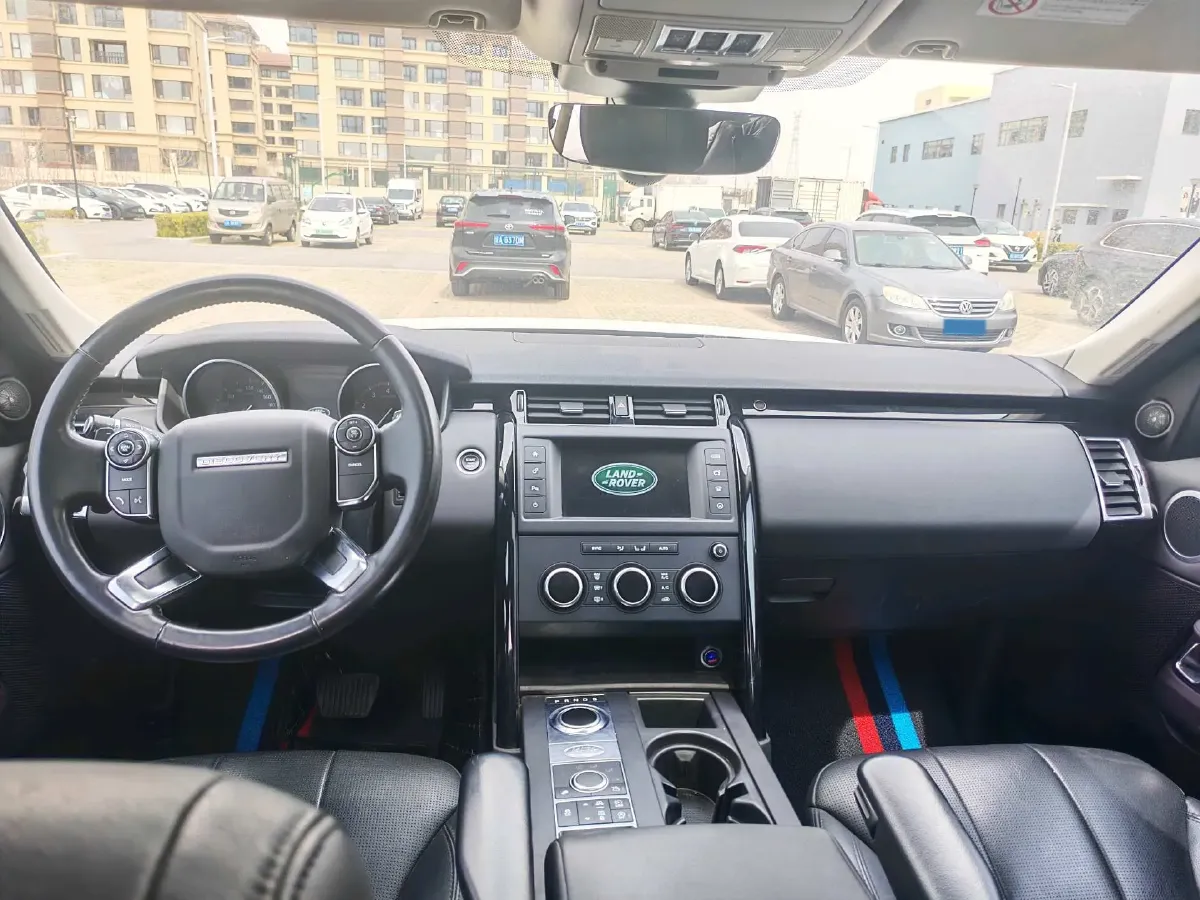 2017 Land Rover Discovery 3.0T 340HP V6 8AT,autocango,china used car exporter,china ev exporter,chinese used car exporter,chinese used ev exporter