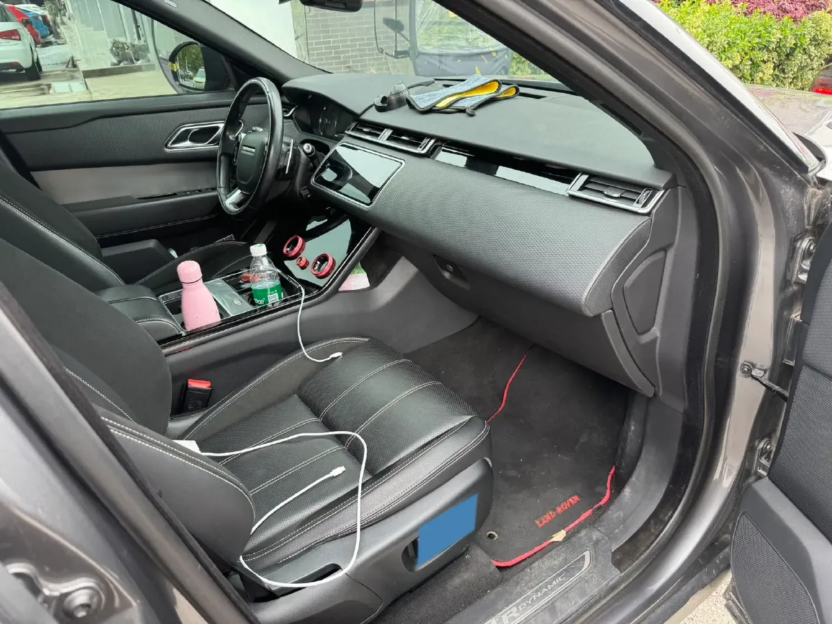 2019 Land Rover Range Rover Velar 2.0T 250HP L4 8AT,autocango,china used car exporter,china ev exporter,chinese used car exporter,chinese used ev exporter