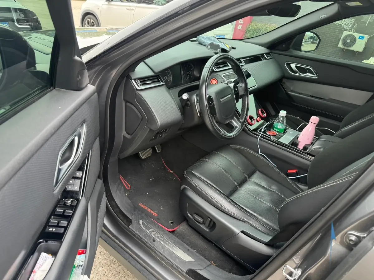 2019 Land Rover Range Rover Velar 2.0T 250HP L4 8AT,autocango,china used car exporter,china ev exporter,chinese used car exporter,chinese used ev exporter