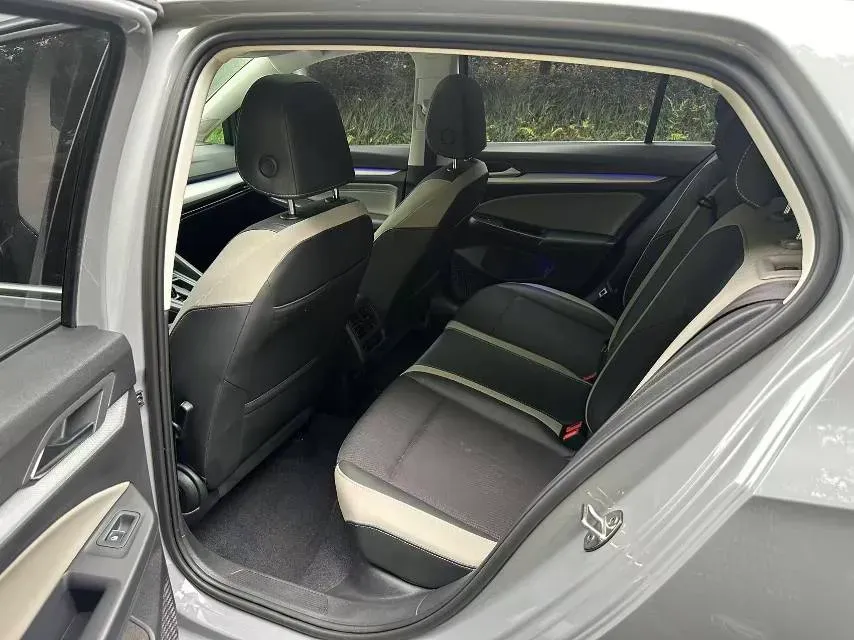 2021 Volkswagen Golf 1.4T 150HP L4 7DCT,autocango,china used car exporter,china ev exporter,chinese used car exporter,chinese used ev exporter