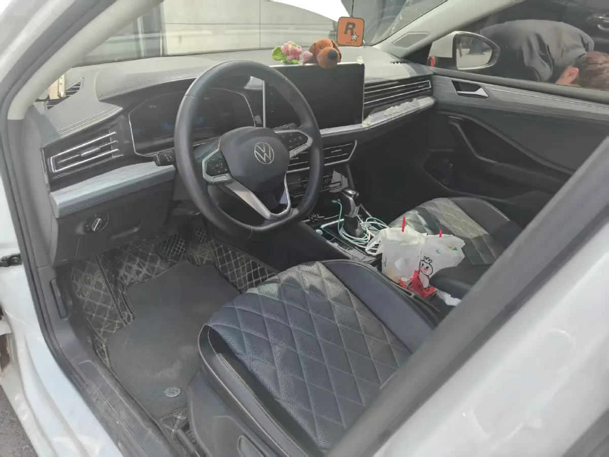 2023 Volkswagen Sagitar 1.2T 116HP L4 7DCT,autocango,china used car exporter,china ev exporter,chinese used car exporter,chinese used ev exporter