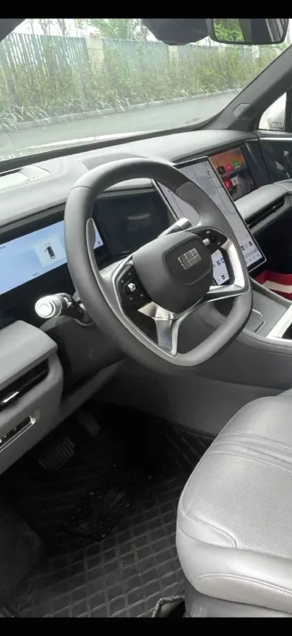 2025 Geely Galaxy L7 1.5L 112HP L4 1DHT PHEV 18.4KWH,autocango,china used car exporter,china ev exporter,chinese used car exporter,chinese used ev exporter