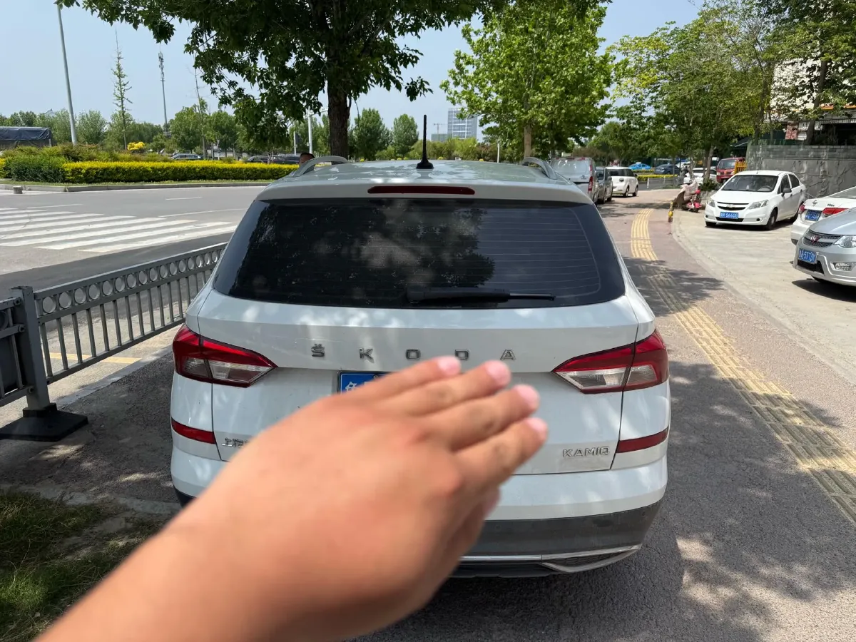 2020 Skoda Kamiq 1.5L 112HP L4 5MT,autocango,china used car exporter,china ev exporter,chinese used car exporter,chinese used ev exporter