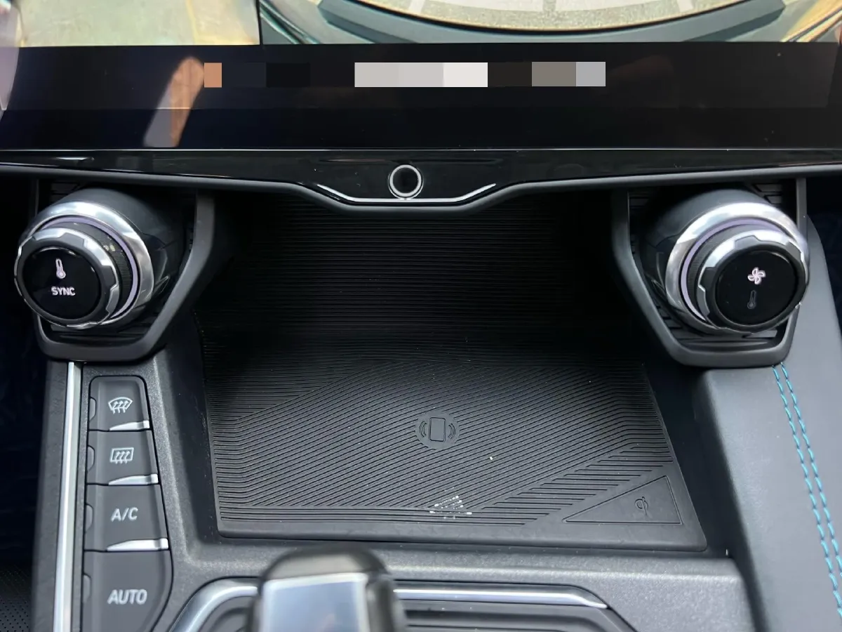 2020 LYNK&CO 05 2.0T 254HP L4 8AT,autocango,china used car exporter,china ev exporter,chinese used car exporter,chinese used ev exporter