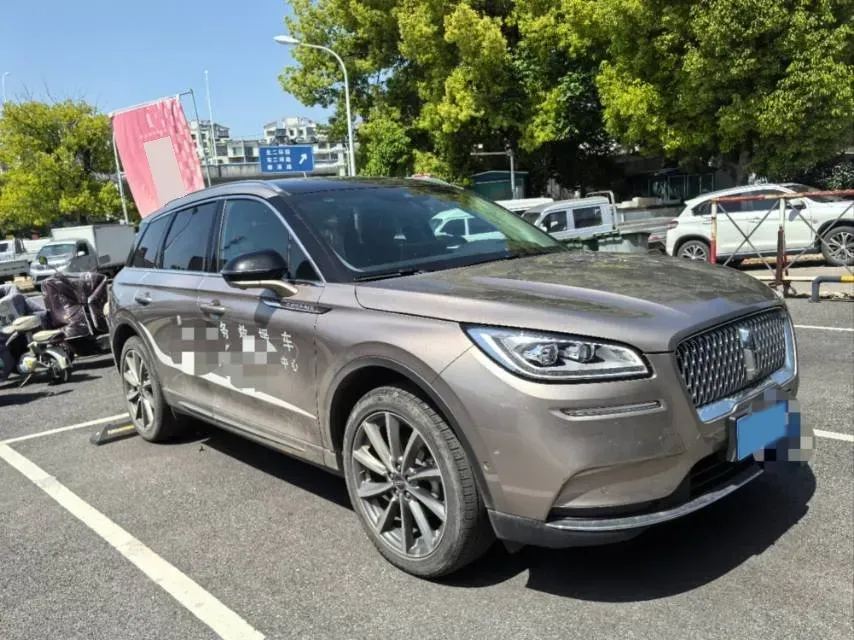 2022 Lincoln Corsair 2.0T 245HP L4 8AT,autocango,china used car exporter,china ev exporter,chinese used car exporter,chinese used ev exporter