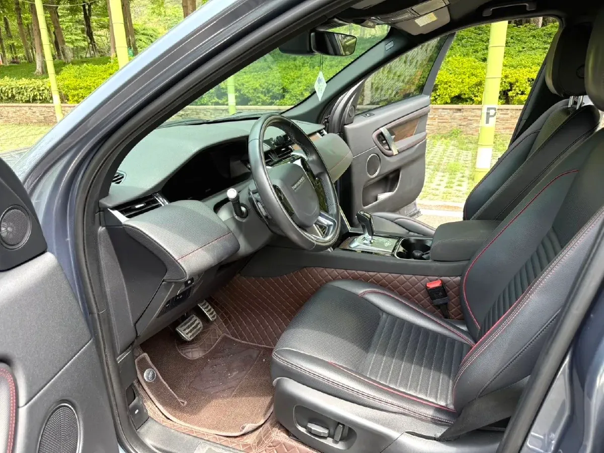 2020 Land Rover Discovery Sport 2.0T 249HP L4 9AT,autocango,china used car exporter,china ev exporter,chinese used car exporter,chinese used ev exporter