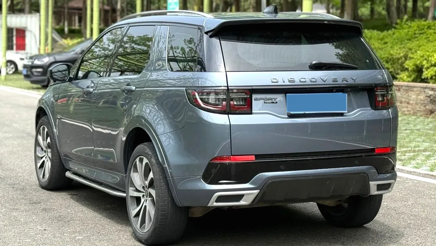 2020 Land Rover Discovery Sport 2.0T 249HP L4 9AT,autocango,china used car exporter,china ev exporter,chinese used car exporter,chinese used ev exporter