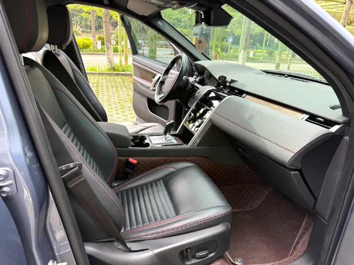 2020 Land Rover Discovery Sport 2.0T 249HP L4 9AT,autocango,china used car exporter,china ev exporter,chinese used car exporter,chinese used ev exporter