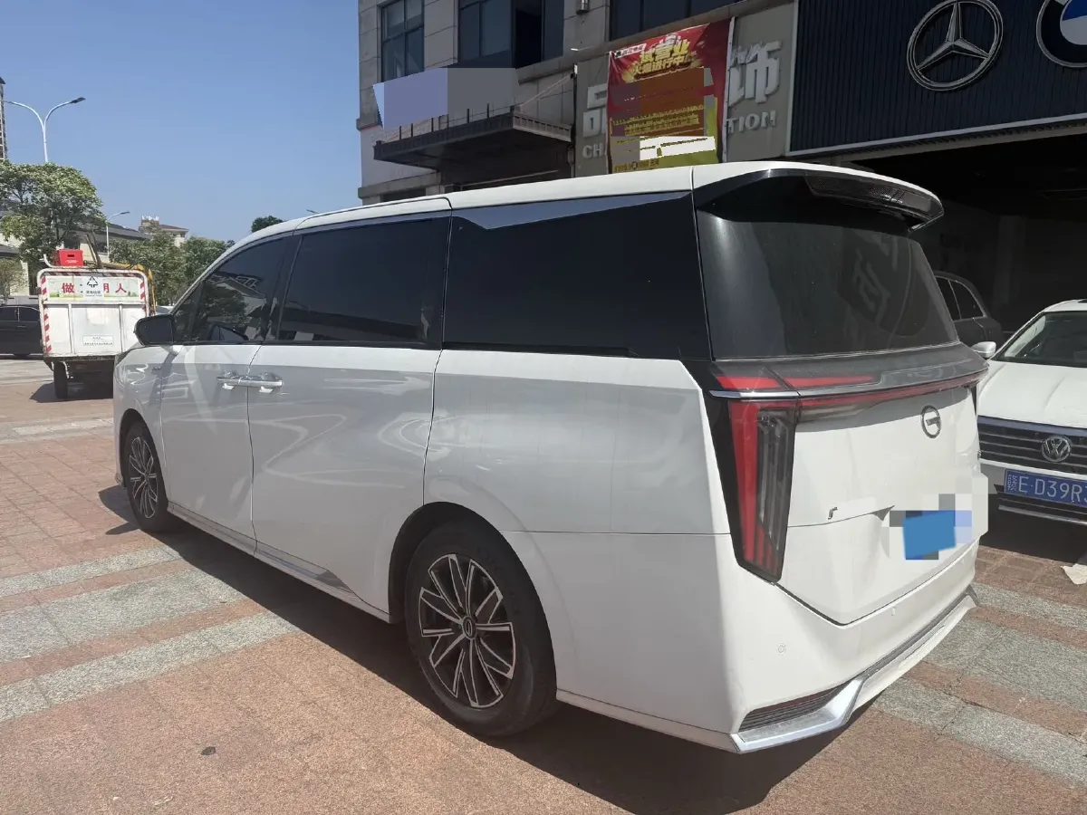 2024 GAC Trumpchi M8 2.0T 252HP L4 8AT,autocango,china used car exporter,china ev exporter,chinese used car exporter,chinese used ev exporter