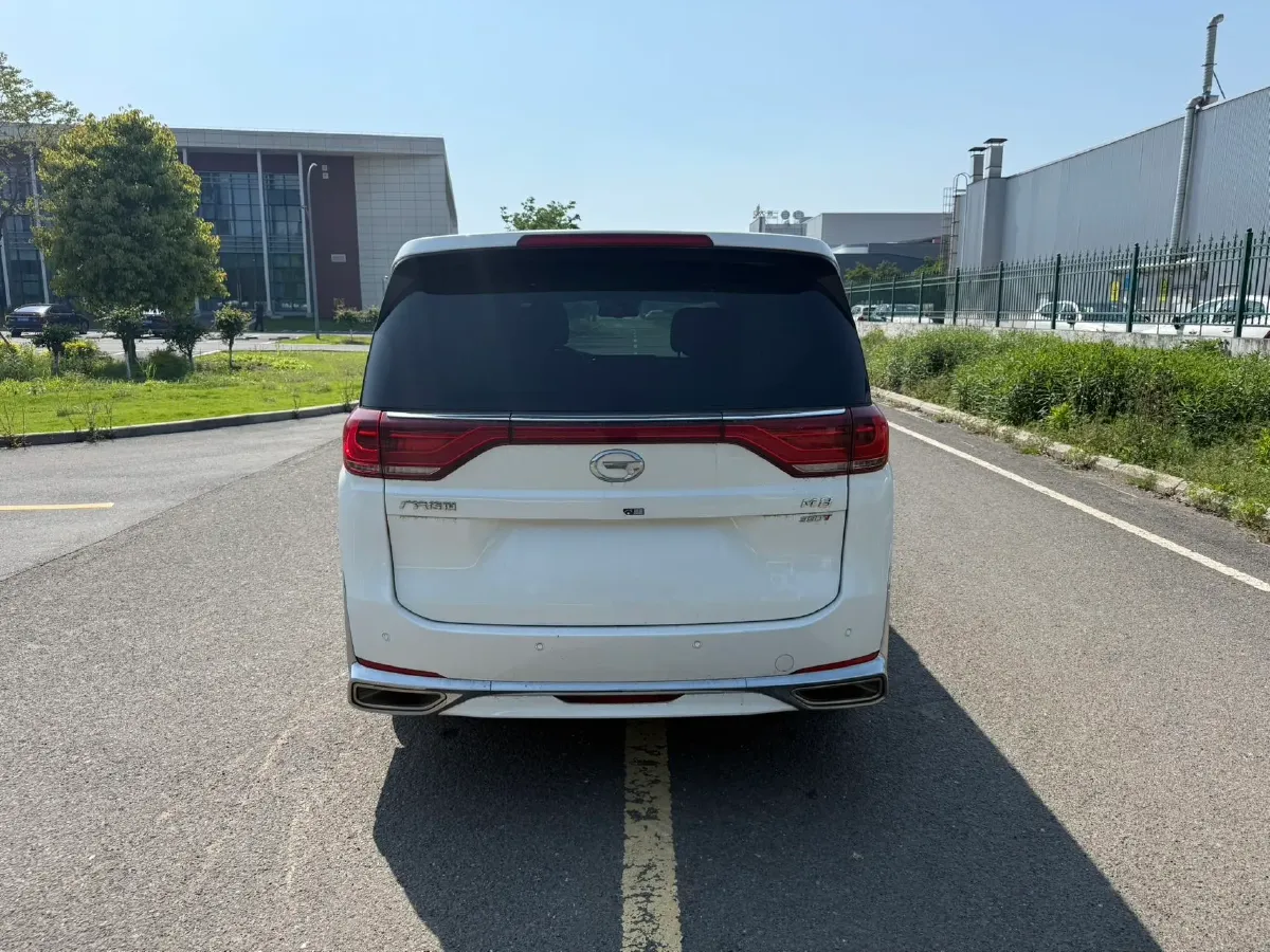 2021 GAC Trumpchi M8 2.0T 252HP L4 8AT,autocango,china used car exporter,china ev exporter,chinese used car exporter,chinese used ev exporter