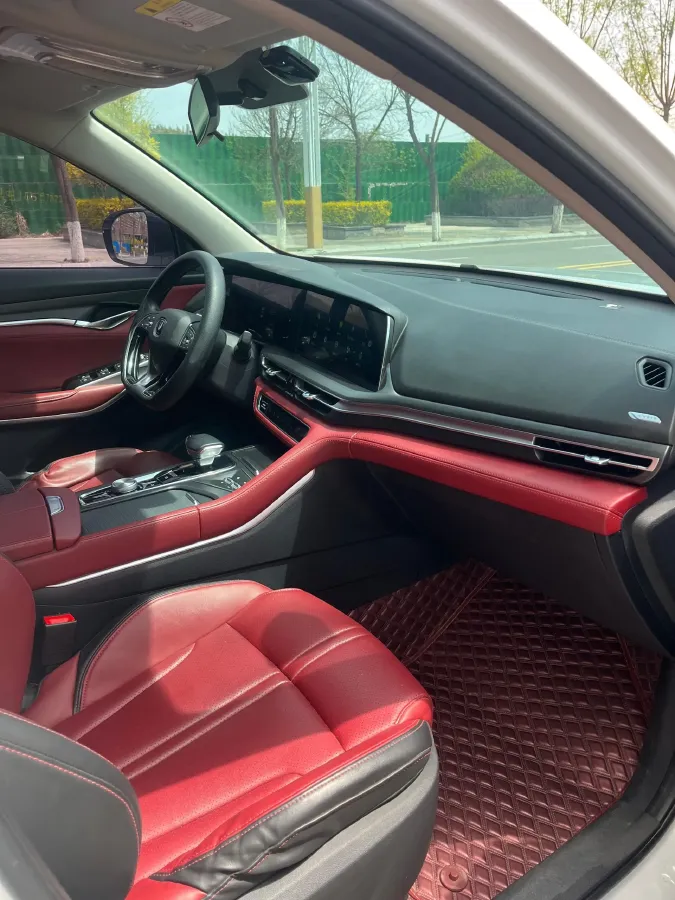 2022 ChangAn CS75 Plus 2.0T 233HP L4 8AT,autocango,china used car exporter,china ev exporter,chinese used car exporter,chinese used ev exporter