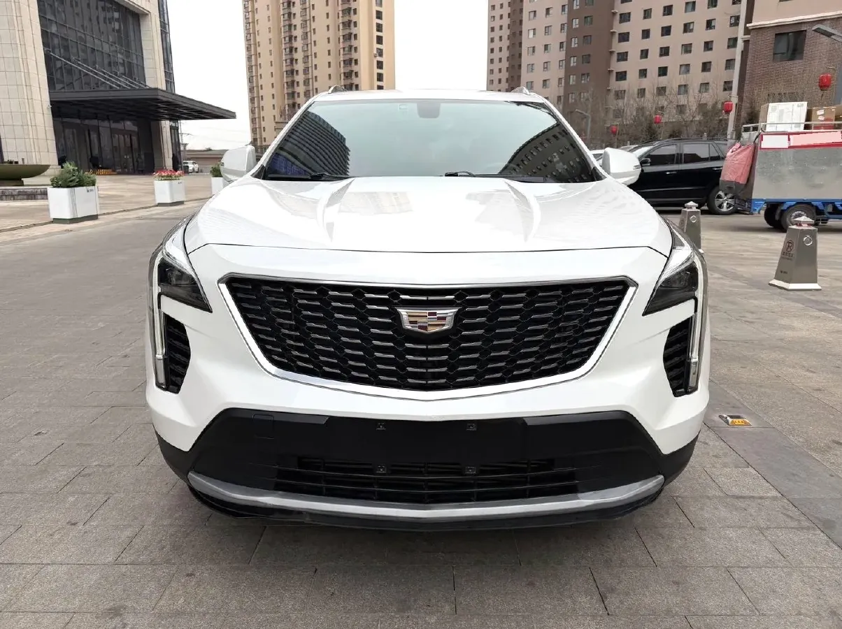 2020 Cadillac XT4 2.0T 241HP L4 9AT,autocango,china used car exporter,china ev exporter,chinese used car exporter,chinese used ev exporter