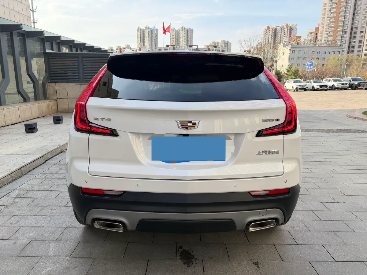 2020 Cadillac XT4 2.0T 241HP L4 9AT,autocango,china used car exporter,china ev exporter,chinese used car exporter,chinese used ev exporter