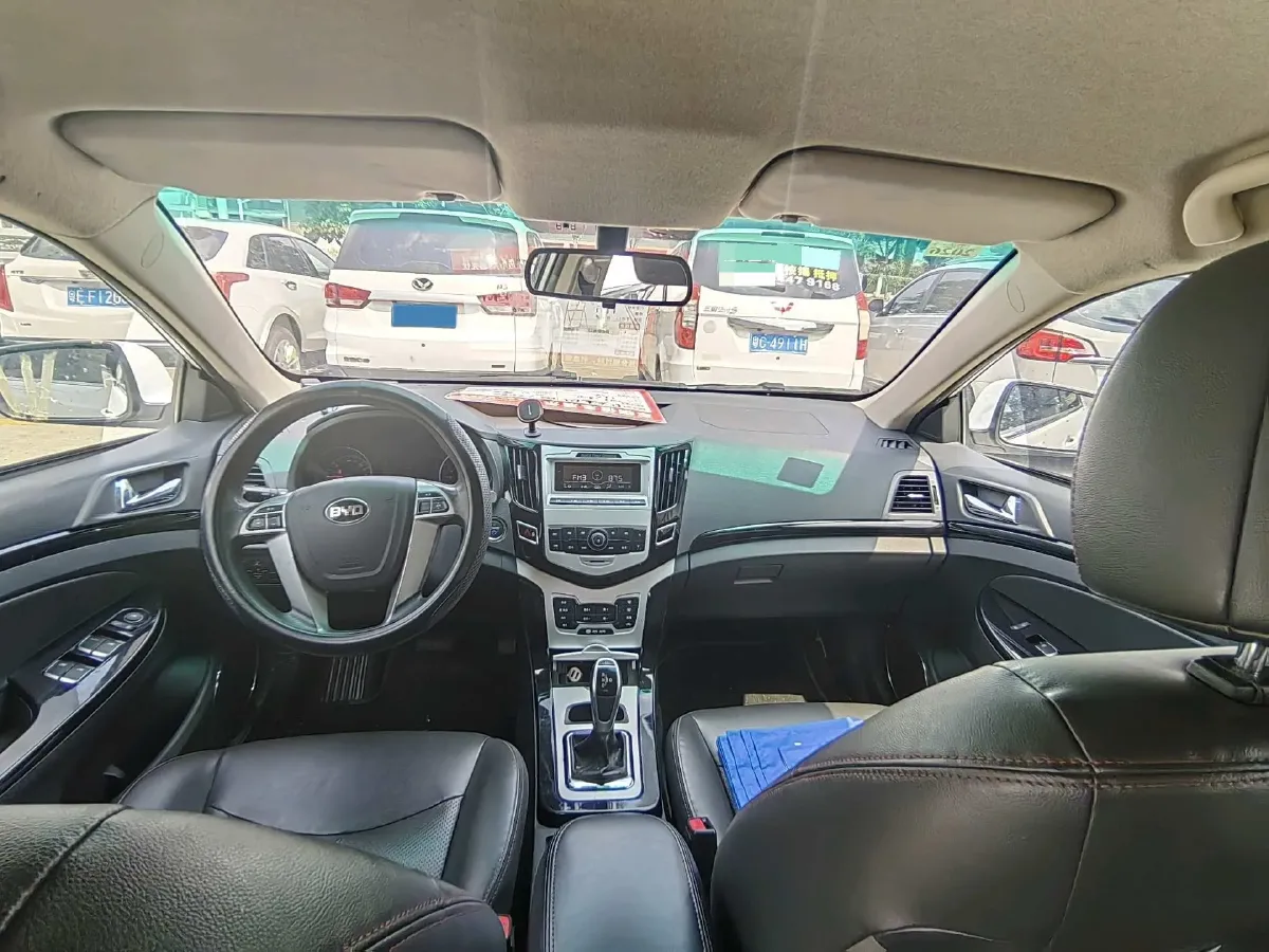 2018 BYD e5 BEV 60.48KWH,autocango,china used car exporter,china ev exporter,chinese used car exporter,chinese used ev exporter