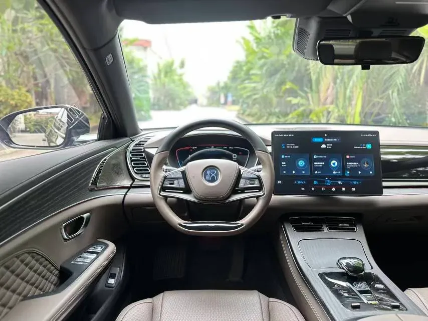 2023 BYD Han 1.5T 139HP L4 E-CVT PHEV 18.316KWH,autocango,china used car exporter,china ev exporter,chinese used car exporter,chinese used ev exporter