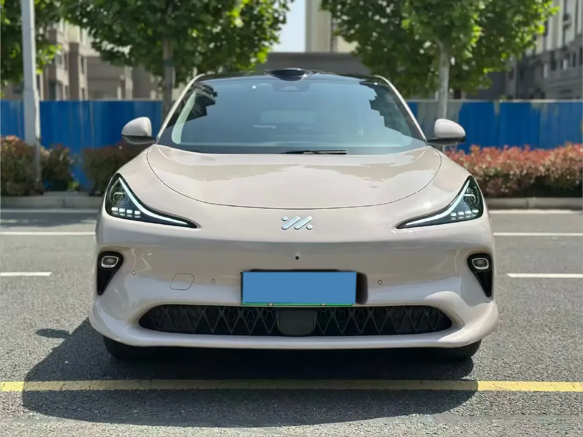 2025 IM LS6 BEV 75KWH,autocango,china used car exporter,china ev exporter,chinese used car exporter,chinese used ev exporter