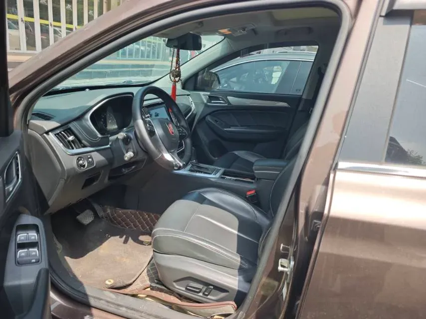2018 Roewe RX5 1.5T 169HP L4 7DCT,autocango,china used car exporter,china ev exporter,chinese used car exporter,chinese used ev exporter