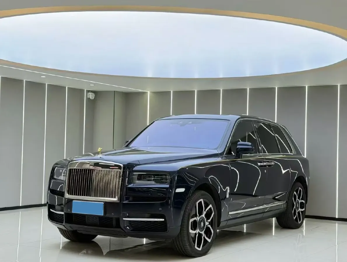 2018 Rolls-Royce Cullinan 6.7T 571HP V12 8AT,autocango,china used car exporter,china ev exporter,chinese used car exporter,chinese used ev exporter