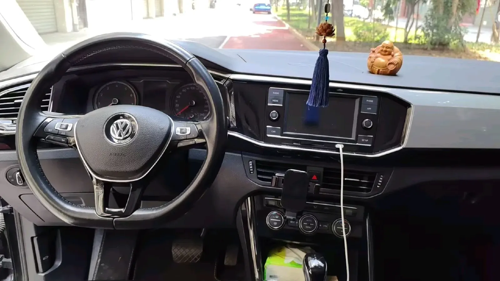 2019 Renault Koleos 2.0L 154HP L4 CVT,autocango,china used car exporter,china ev exporter,chinese used car exporter,chinese used ev exporter