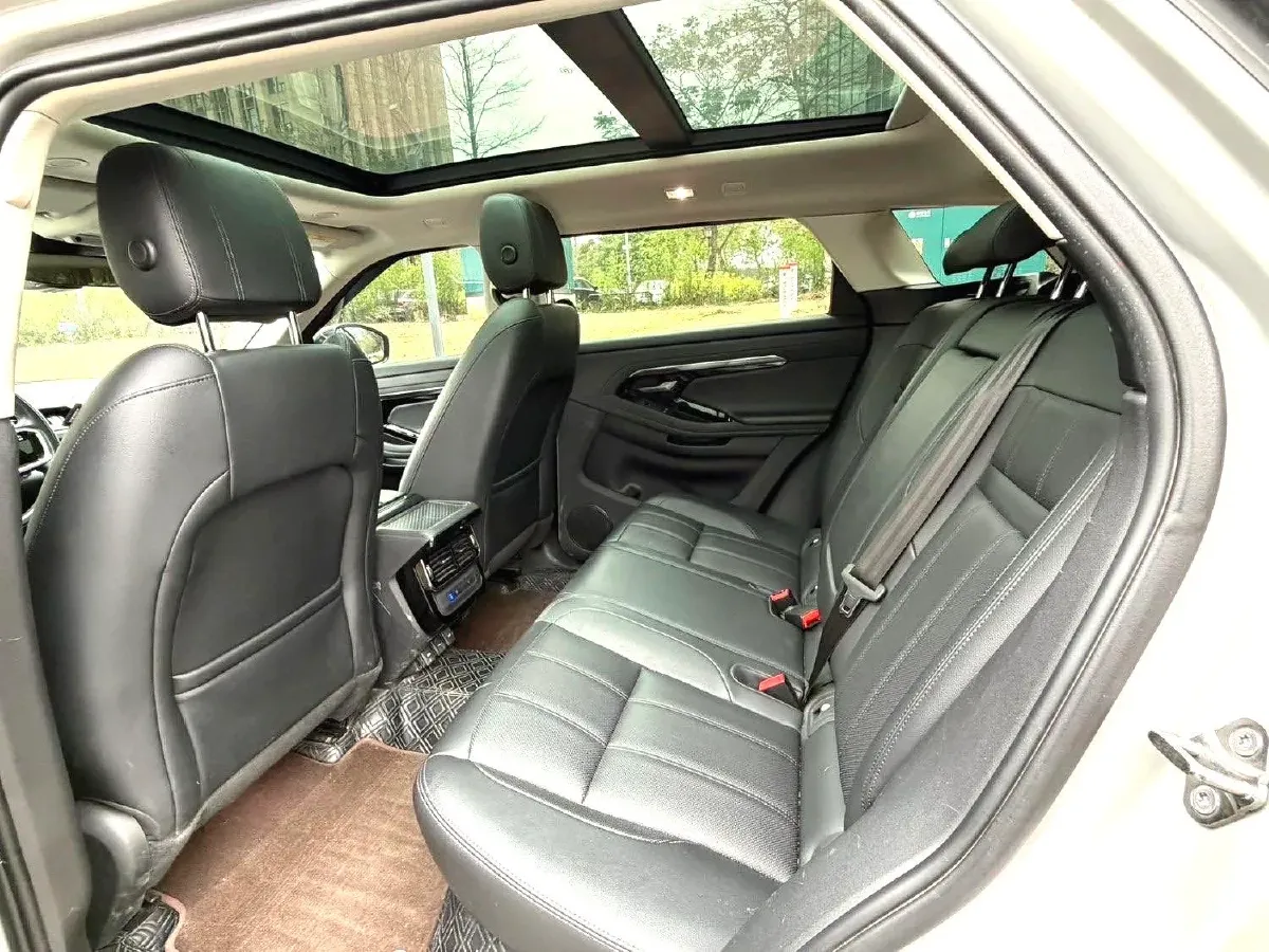 2021 Land Rover Range Rover Evoque 2.0T 249HP L4 9AT,autocango,china used car exporter,china ev exporter,chinese used car exporter,chinese used ev exporter
