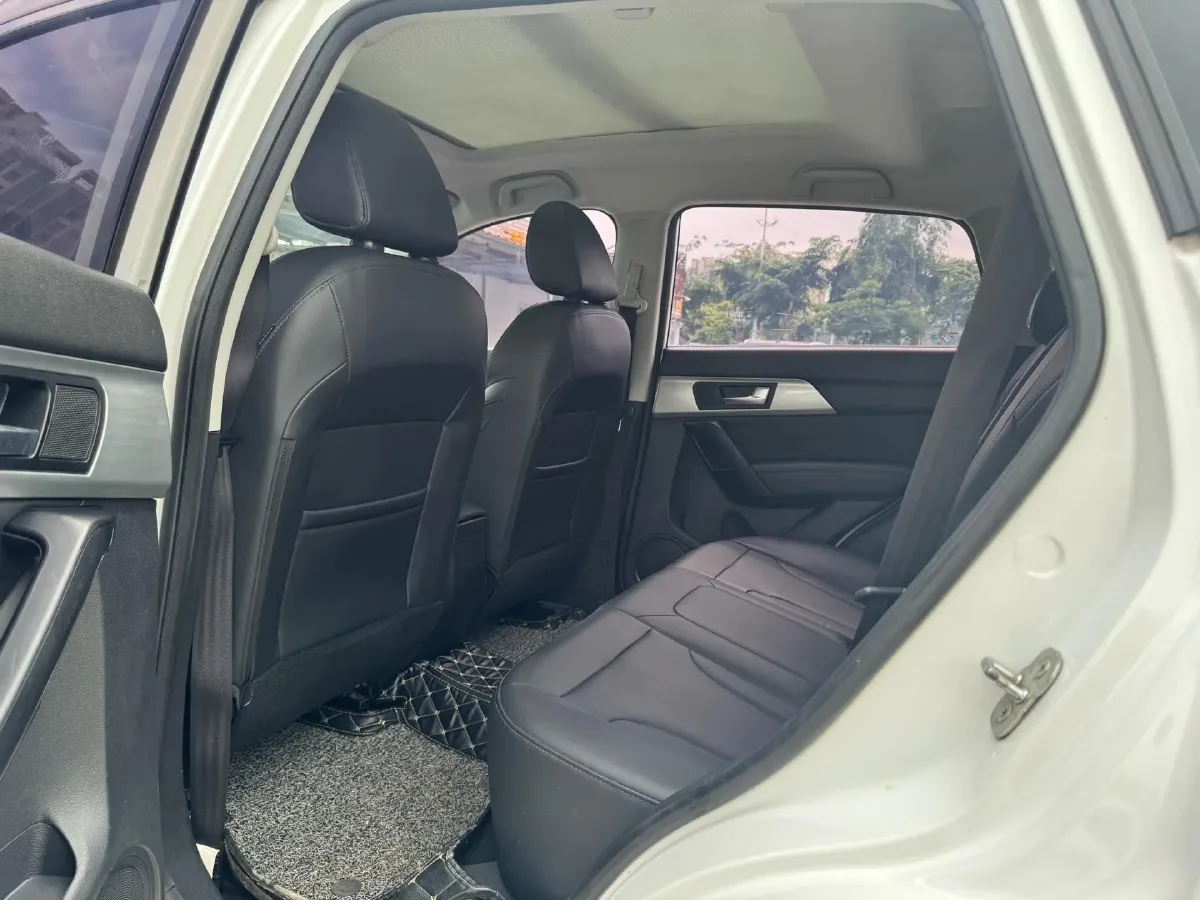 2018 Haval H2 1.5T 150HP L4 7DCT,autocango,china used car exporter,china ev exporter,chinese used car exporter,chinese used ev exporter
