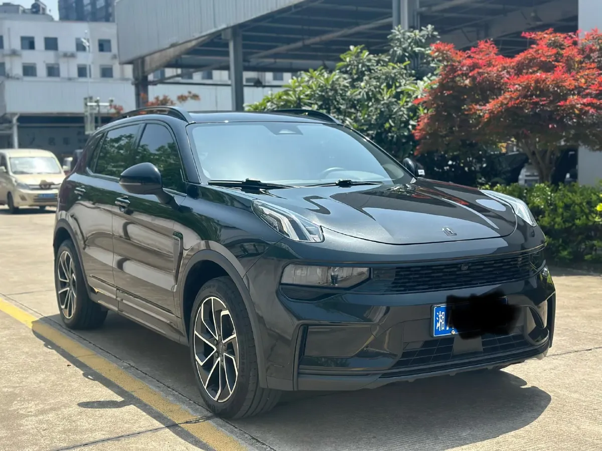 2022 HongQi H5 1.8T 197HP L4 6AT,autocango,china used car exporter,china ev exporter,chinese used car exporter,chinese used ev exporter