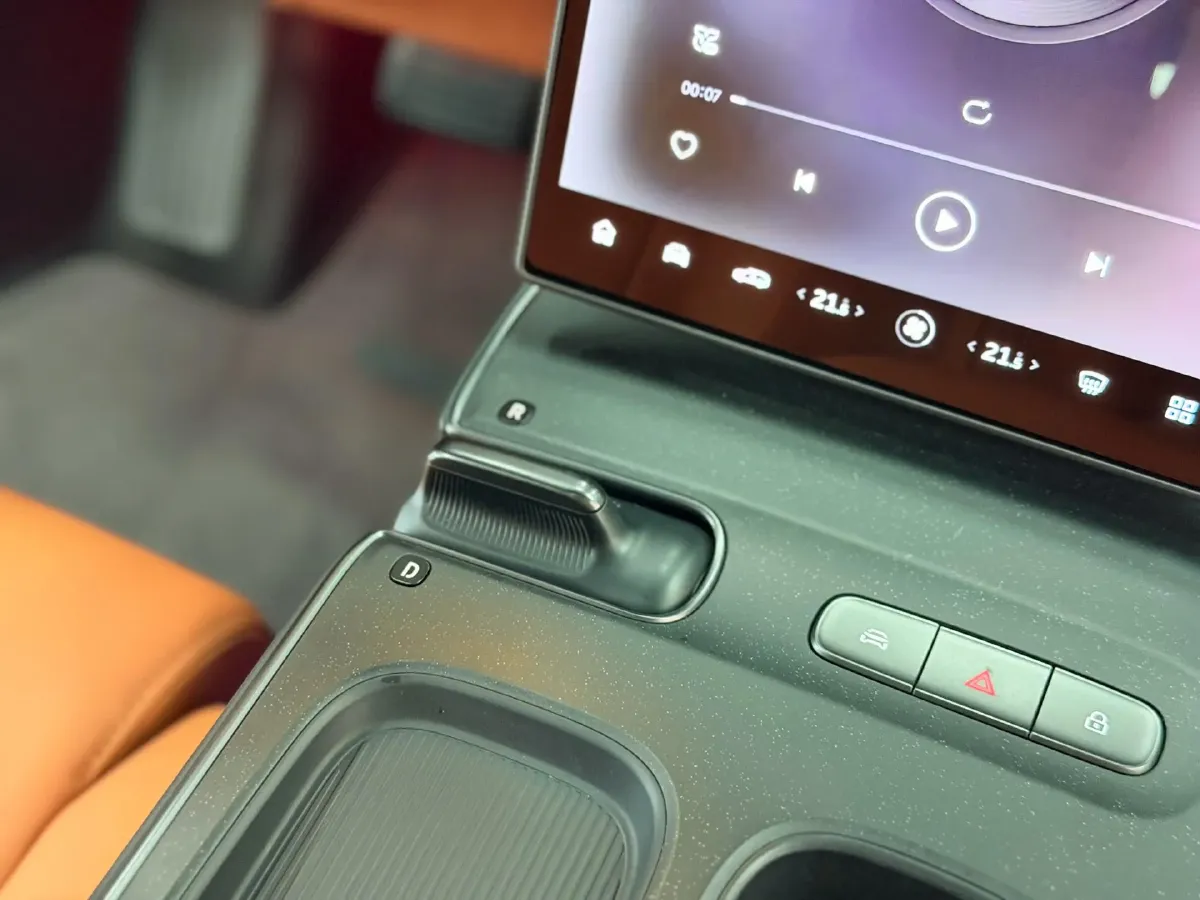 2024 NIO ET5T BEV 75KWH,autocango,china used car exporter,china ev exporter,chinese used car exporter,chinese used ev exporter