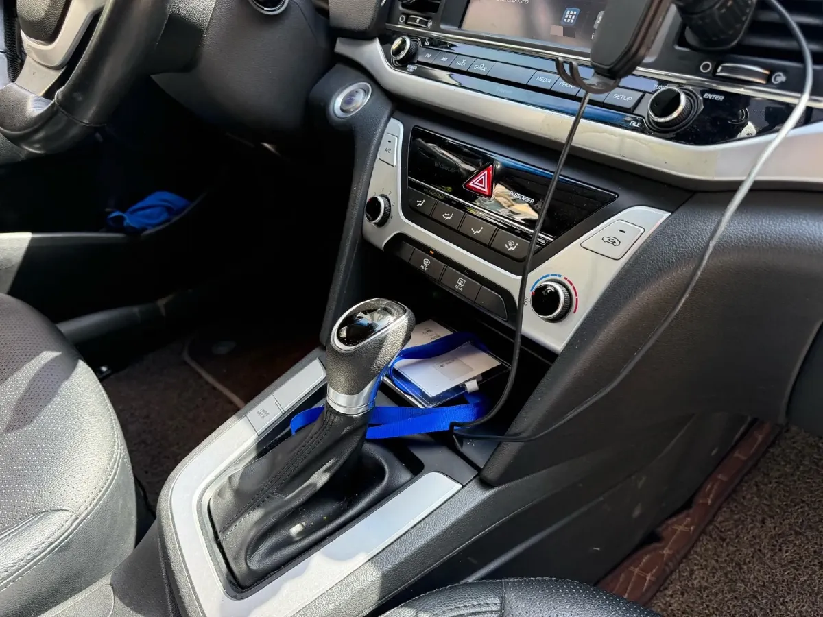 2016 Hyundai Elantra 1.6L 130HP L4 6AT,autocango,china used car exporter,china ev exporter,chinese used car exporter,chinese used ev exporter