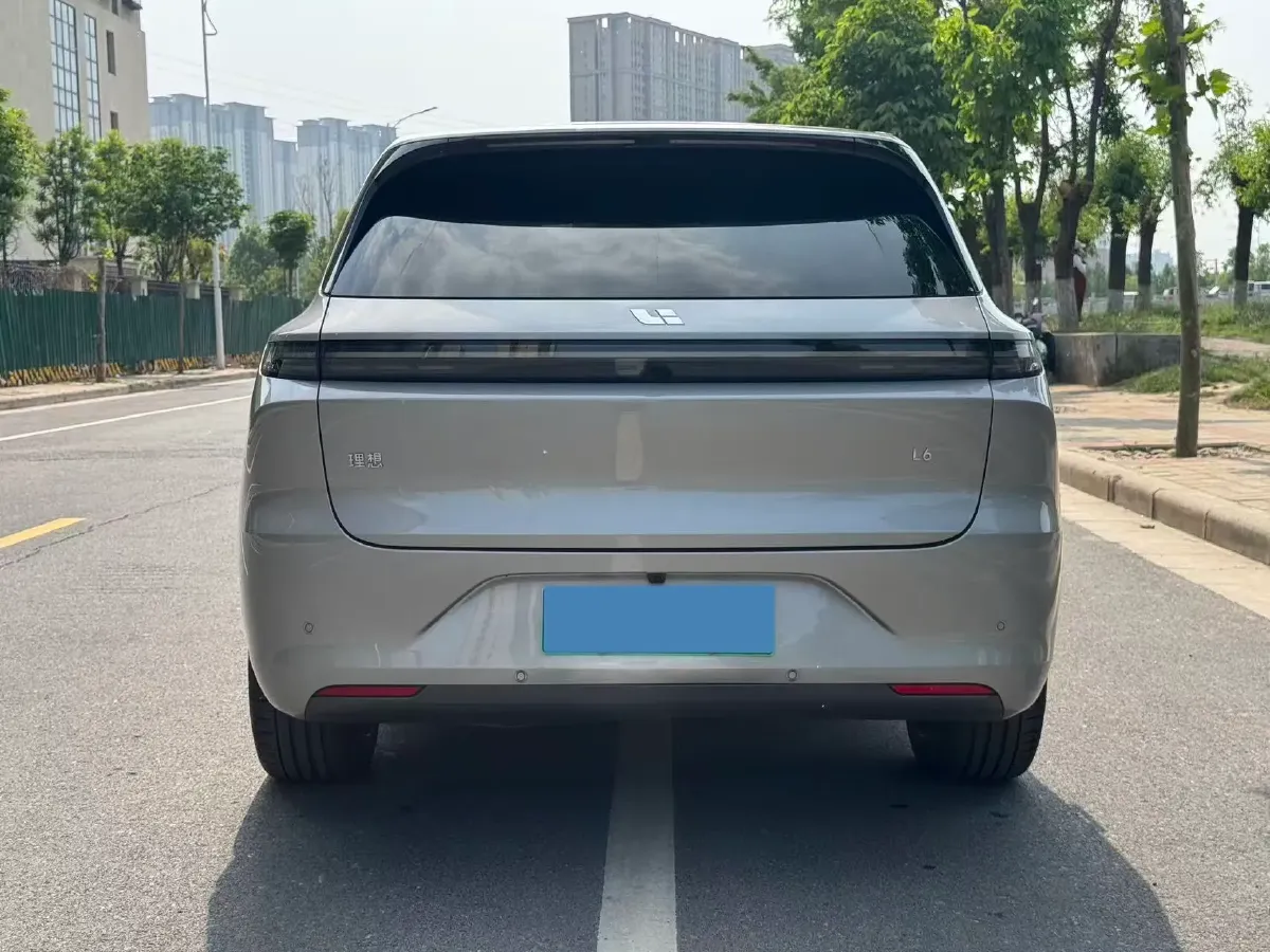 2024 Li L6 Range Extended 154HP L4 REEV 36.8KWH,autocango,china used car exporter,china ev exporter,chinese used car exporter,chinese used ev exporter