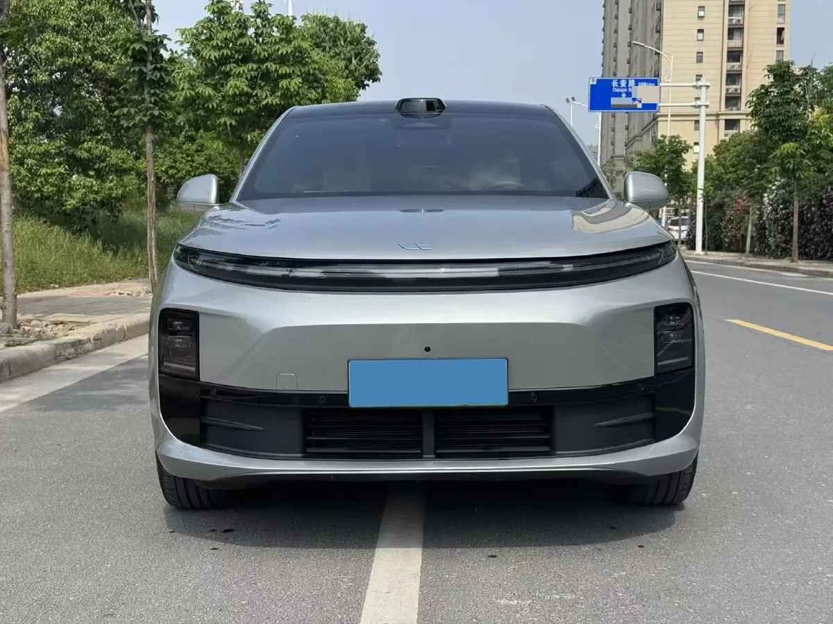2024 Li L6 Range Extended 154HP L4 REEV 36.8KWH,autocango,china used car exporter,china ev exporter,chinese used car exporter,chinese used ev exporter