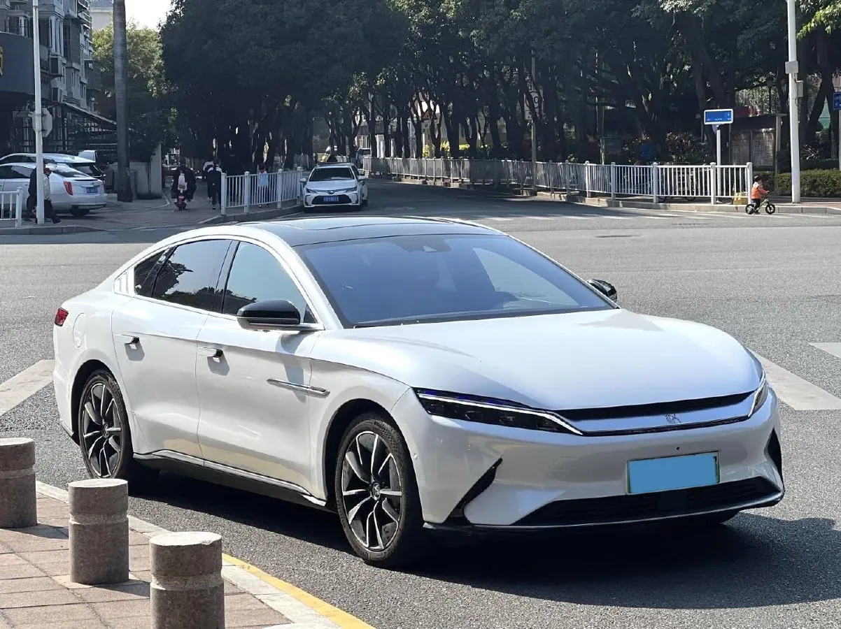 2020 BYD Han BEV 76.9KWH,autocango,china used car exporter,china ev exporter,chinese used car exporter,chinese used ev exporter