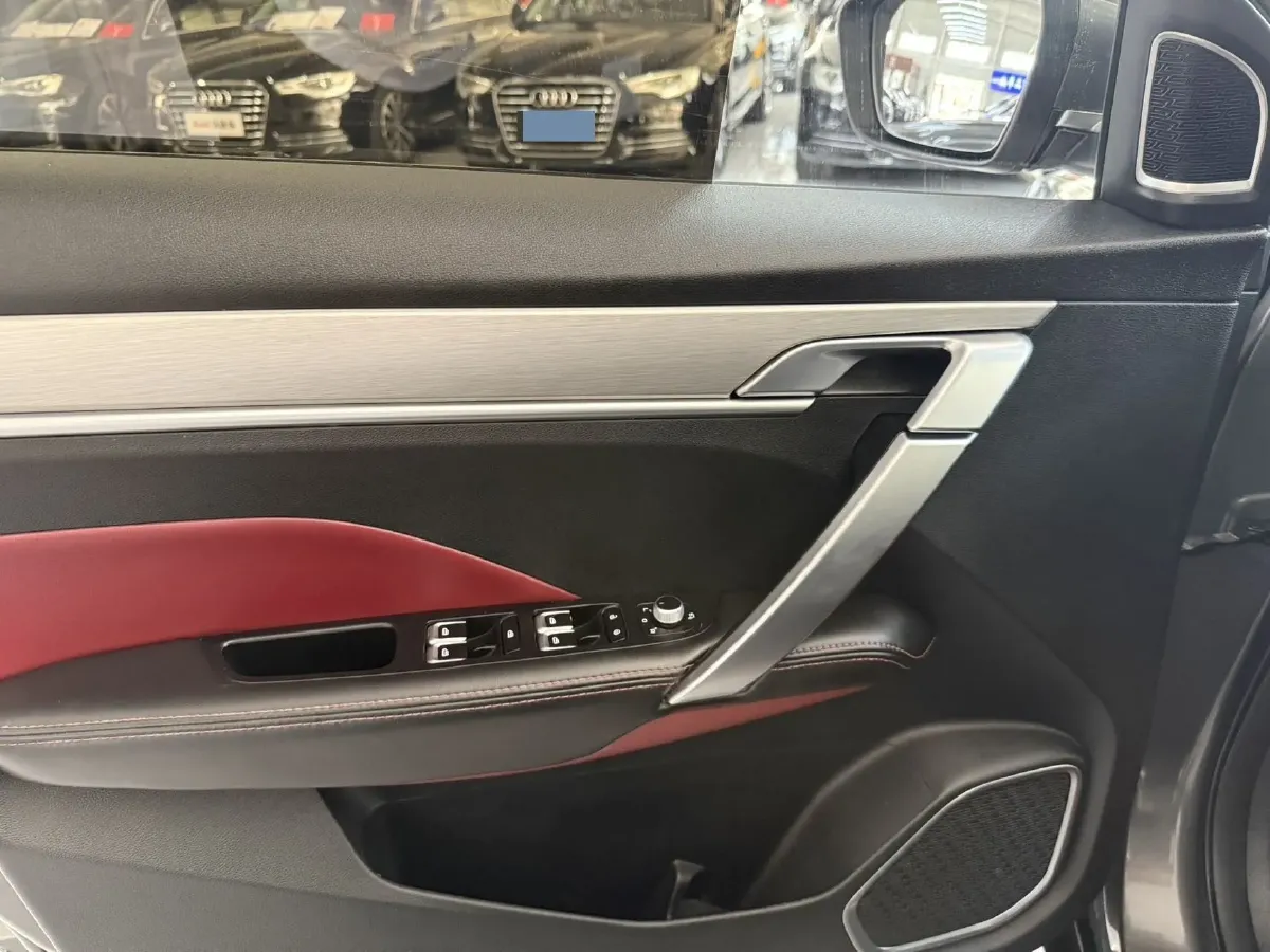 2021 Geely Coolray 1.4T 141HP L4 6DCT,autocango,china used car exporter,china ev exporter,chinese used car exporter,chinese used ev exporter