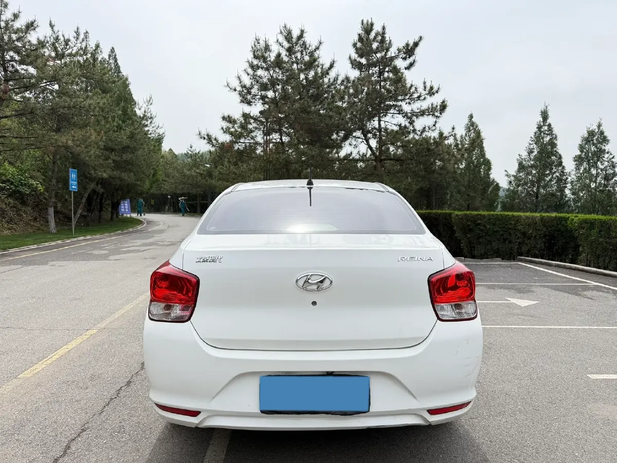 2020 Hyundai Reina 1.4L 95HP L4 5MT,autocango,china used car exporter,china ev exporter,chinese used car exporter,chinese used ev exporter