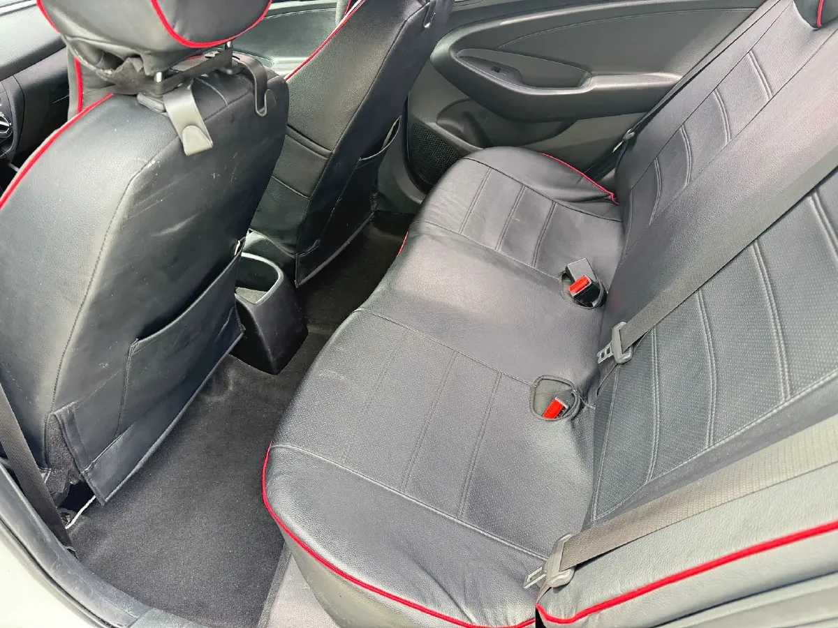 2020 Hyundai Reina 1.4L 95HP L4 5MT,autocango,china used car exporter,china ev exporter,chinese used car exporter,chinese used ev exporter