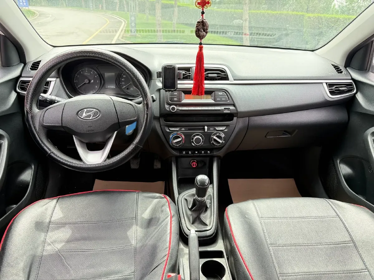 2020 Hyundai Reina 1.4L 95HP L4 5MT,autocango,china used car exporter,china ev exporter,chinese used car exporter,chinese used ev exporter