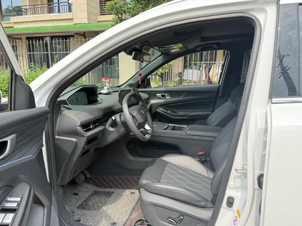 2025 ChangAn CS55PLUS PHEV 1.5L 98HP L4 E-CVT PHEV,autocango,china used car exporter,china ev exporter,chinese used car exporter,chinese used ev exporter