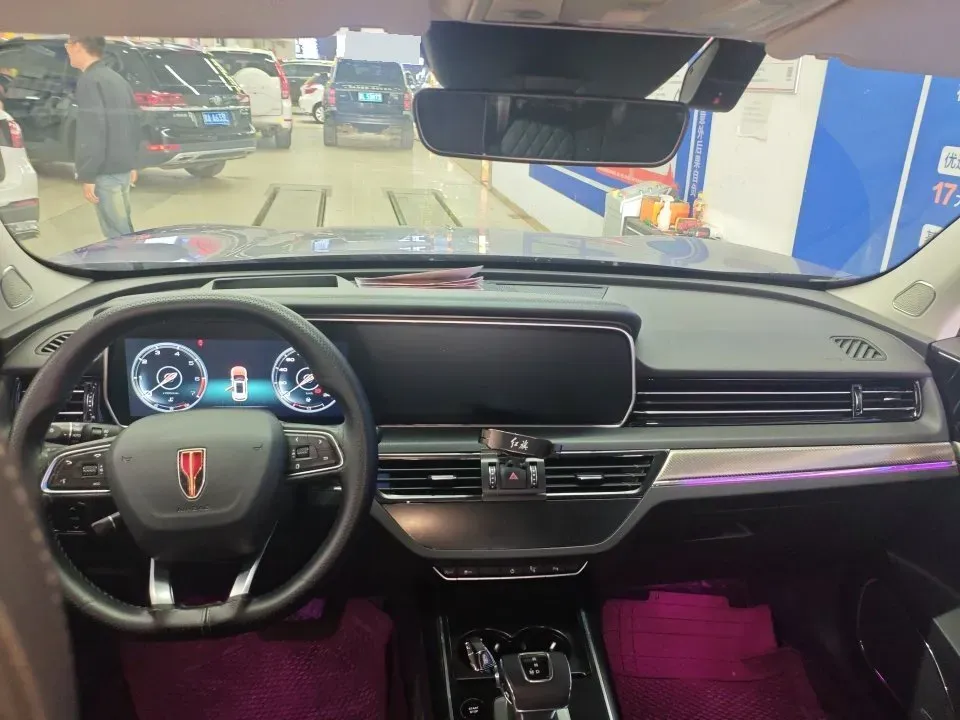 2022 HongQi HS5 2.0T 224HP L4 6AT,autocango,china used car exporter,china ev exporter,chinese used car exporter,chinese used ev exporter