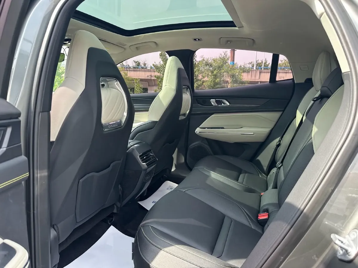 2020 LYNK&CO 05 2.0T 254HP L4 8AT,autocango,china used car exporter,china ev exporter,chinese used car exporter,chinese used ev exporter