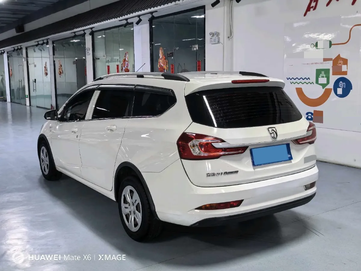 2017 BaoJun 310W 1.5L 112HP L4 6MT,autocango,china used car exporter,china ev exporter,chinese used car exporter,chinese used ev exporter