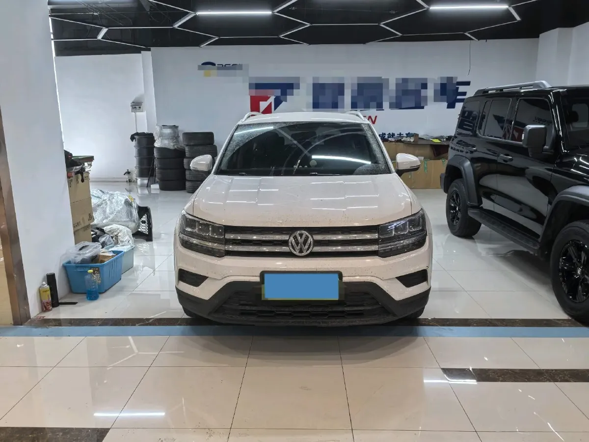 2019 Jeep Compass 1.4T 165HP L4 7DCT,autocango,china used car exporter,china ev exporter,chinese used car exporter,chinese used ev exporter