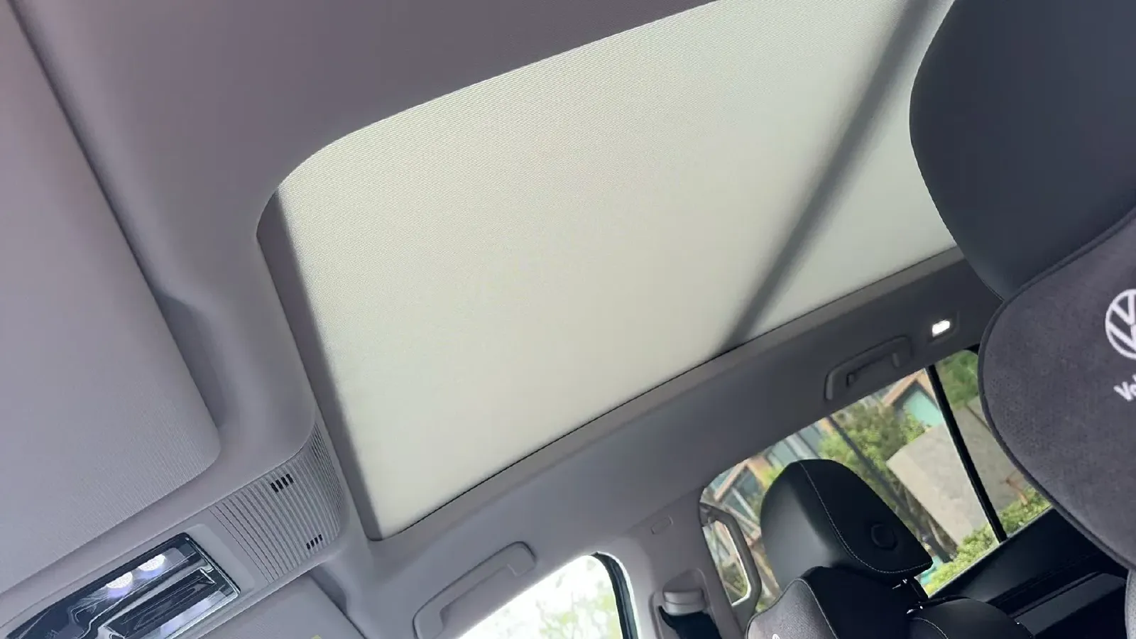 2022 Volkswagen Talagon 2.0T 220HP L4 7DCT,autocango,china used car exporter,china ev exporter,chinese used car exporter,chinese used ev exporter