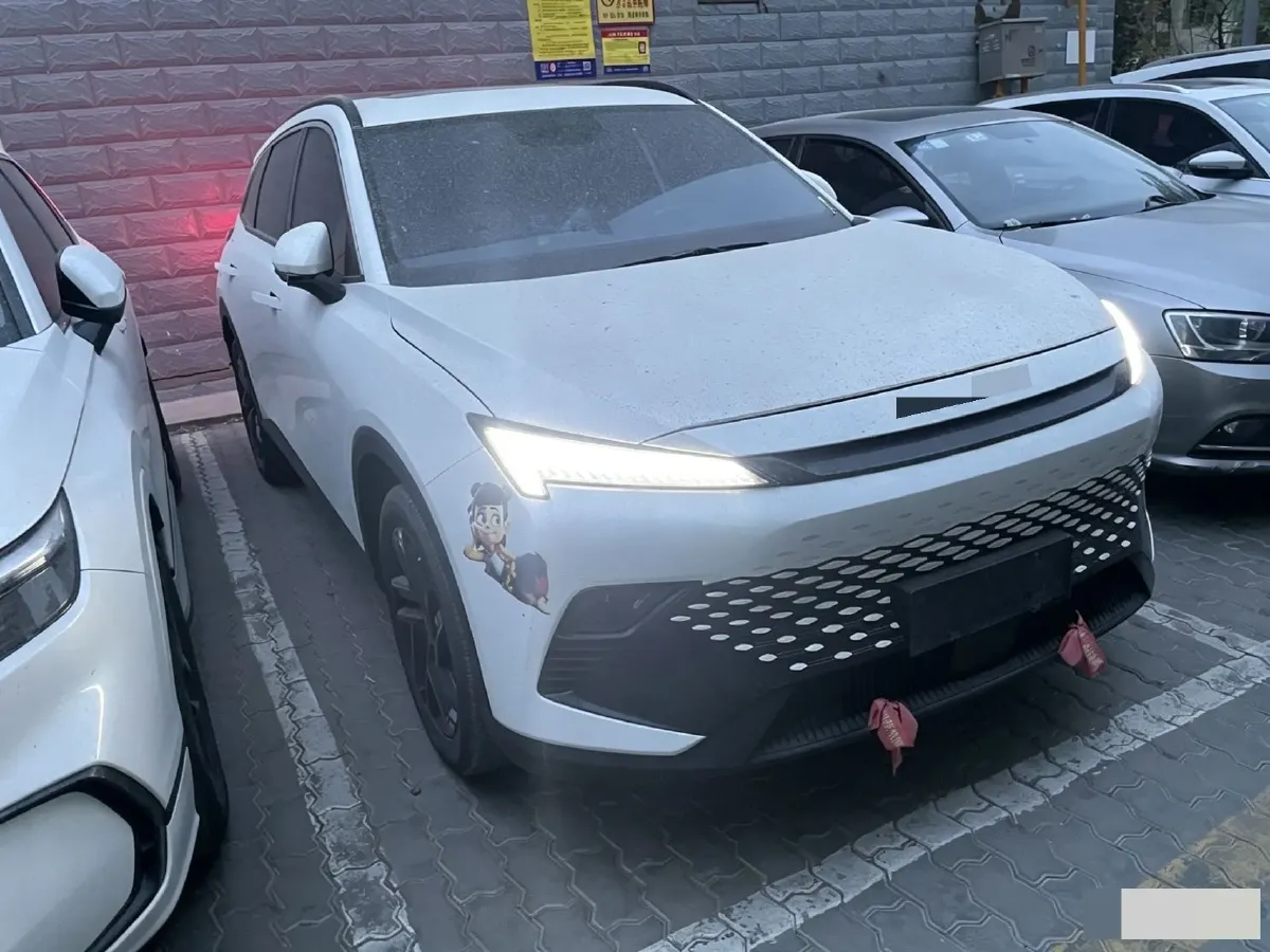 2023 BeiJing Auto Rubik 1.5T 188HP L4 7DCT,autocango,china used car exporter,china ev exporter,chinese used car exporter,chinese used ev exporter