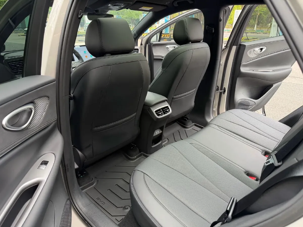 2025 BYD Sea Lion 06 1.5L 101HP L4 E-CVT PHEV,autocango,china used car exporter,china ev exporter,chinese used car exporter,chinese used ev exporter