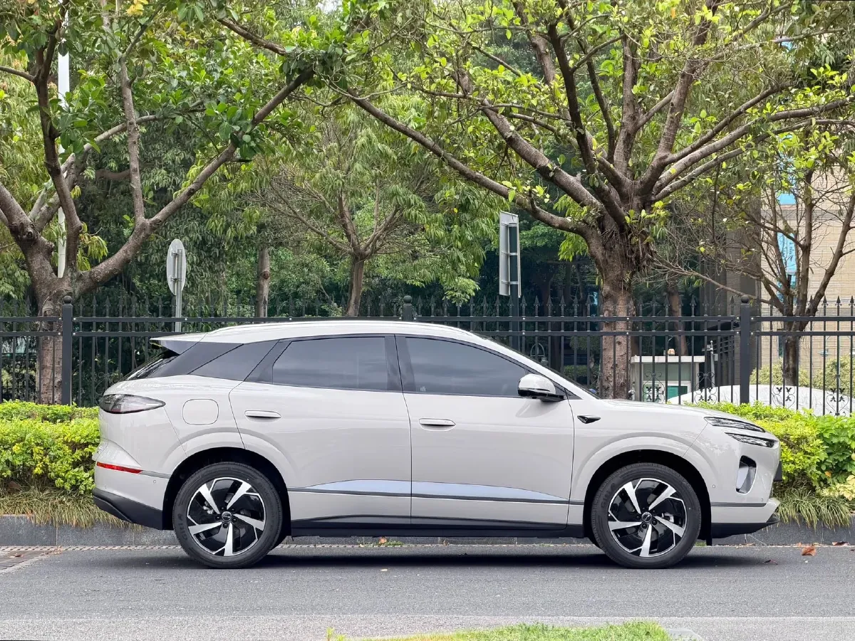 2025 BYD Sea Lion 06 1.5L 101HP L4 E-CVT PHEV,autocango,china used car exporter,china ev exporter,chinese used car exporter,chinese used ev exporter