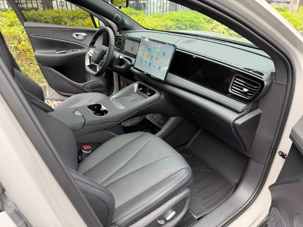 2025 BYD Sea Lion 06 1.5L 101HP L4 E-CVT PHEV,autocango,china used car exporter,china ev exporter,chinese used car exporter,chinese used ev exporter