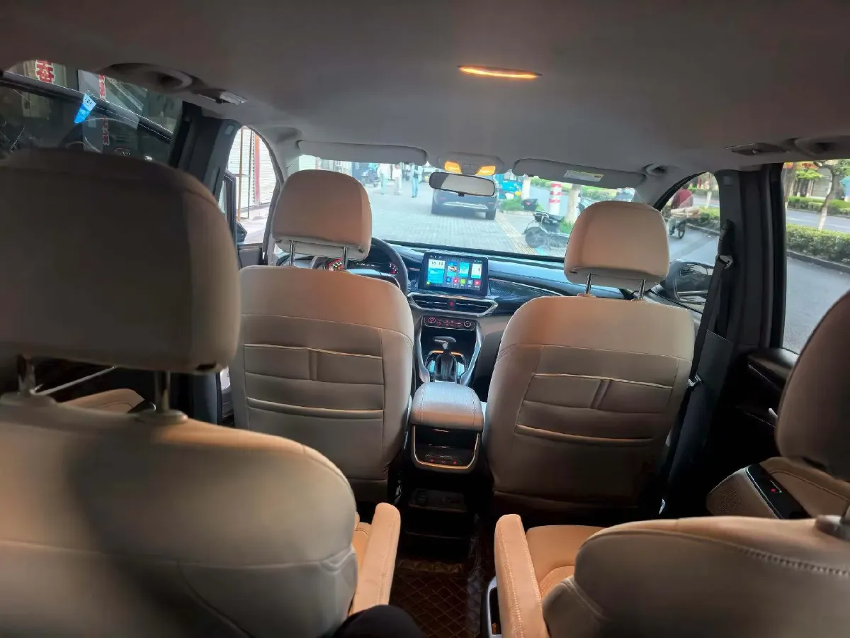 2022 MAXUS G50 1.5T 169HP L4 7DCT,autocango,china used car exporter,china ev exporter,chinese used car exporter,chinese used ev exporter