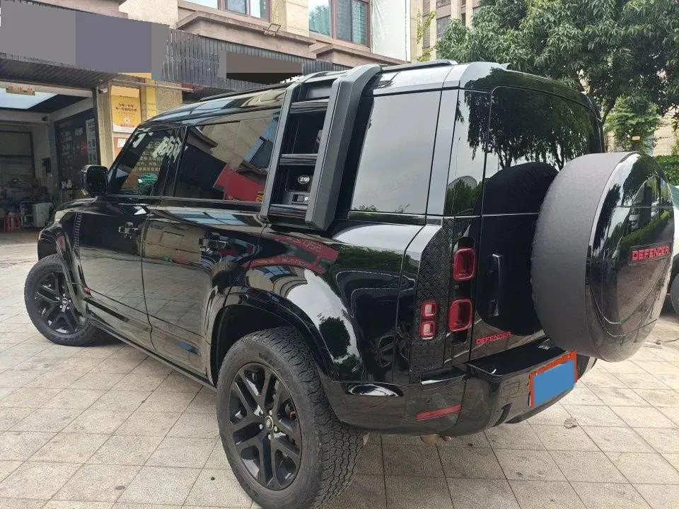 2023 Land Rover Defender 3.0T 400HP L6 8AT,autocango,china used car exporter,china ev exporter,chinese used car exporter,chinese used ev exporter