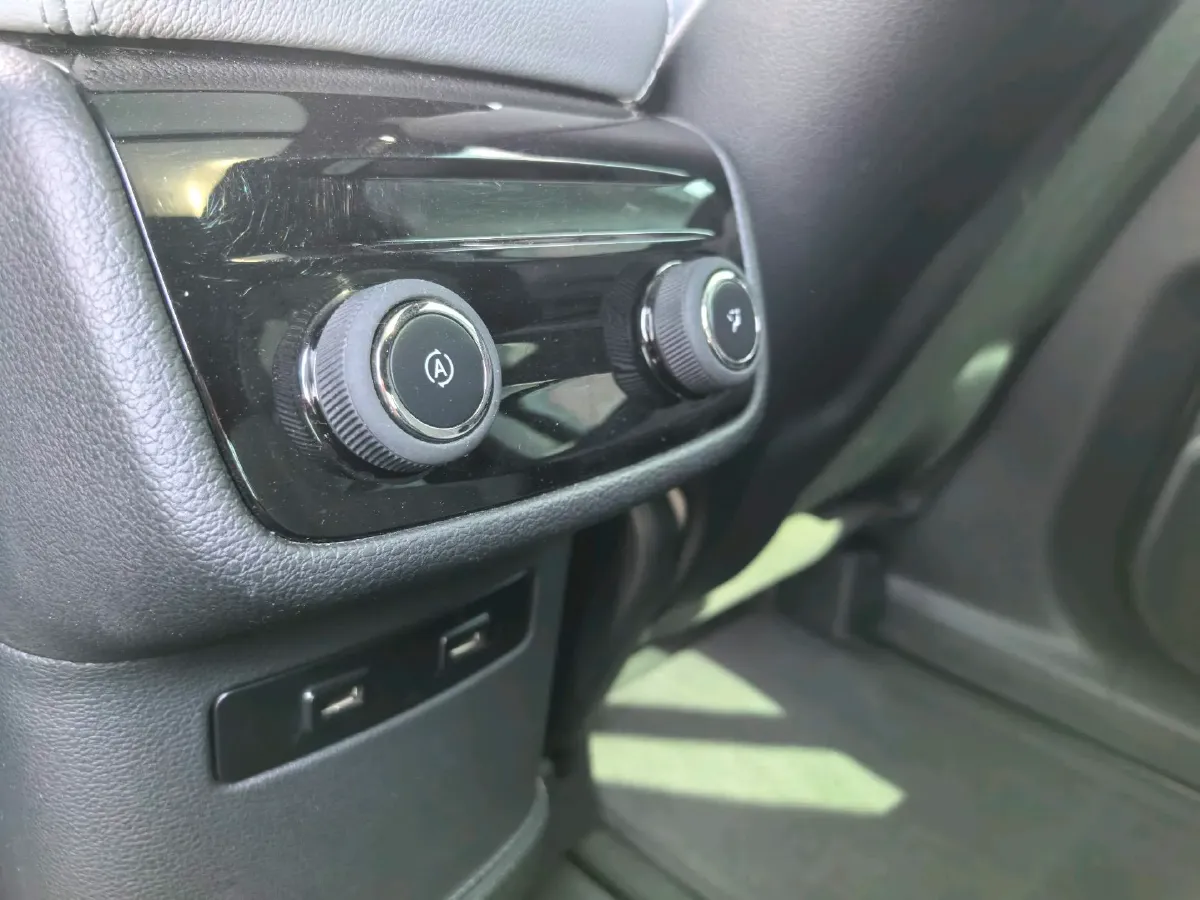 2020 NIO ES8 BEV 70KWH,autocango,china used car exporter,china ev exporter,chinese used car exporter,chinese used ev exporter