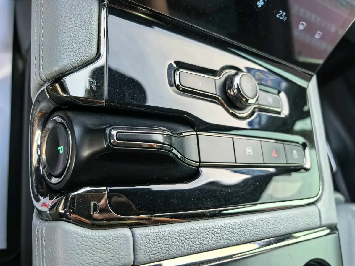 2020 NIO ES8 BEV 70KWH,autocango,china used car exporter,china ev exporter,chinese used car exporter,chinese used ev exporter